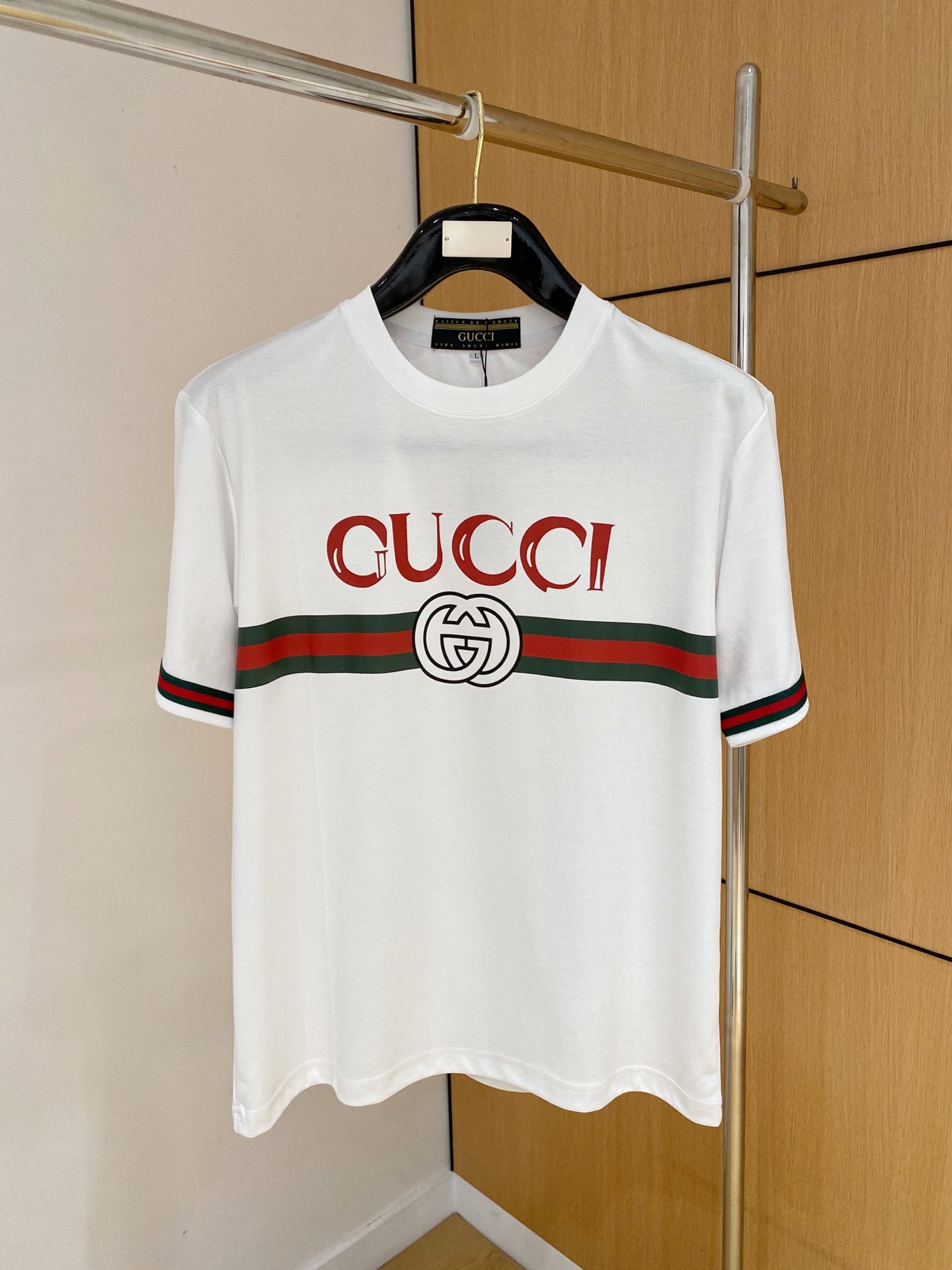 short sleeves